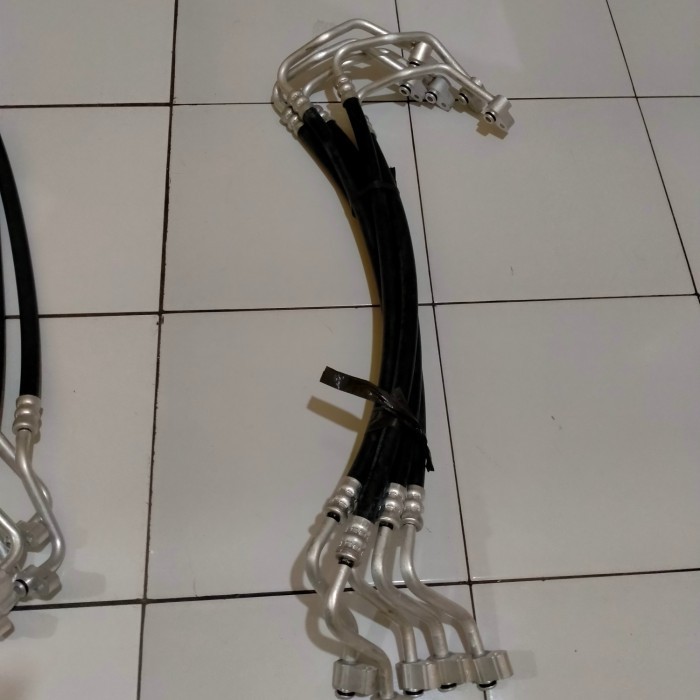 hose discharge selang pipa ac toyota innova bensin 2005 2006 2007 2008