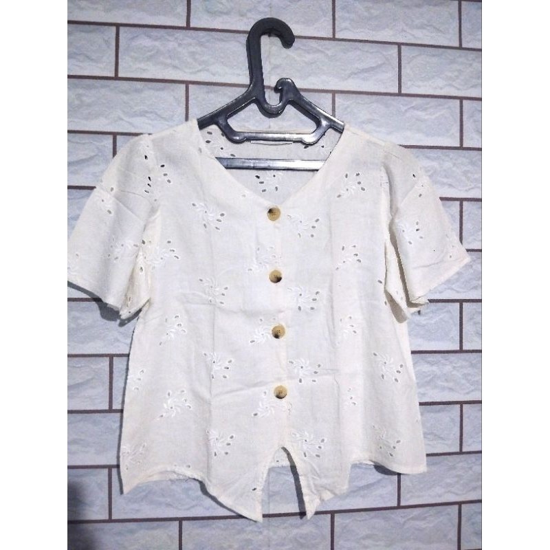 blouse eyelet bordir zara