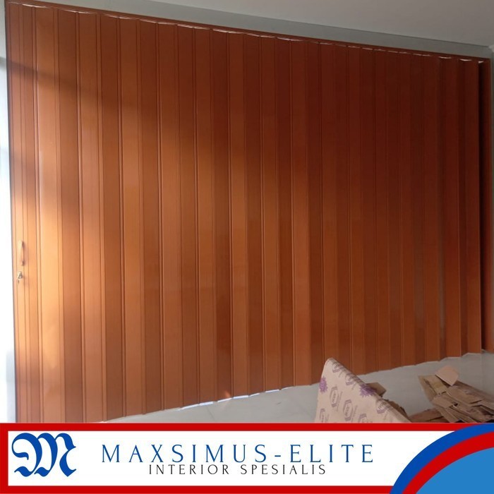 Partisi ruangan PVC Folding Door anti rayap