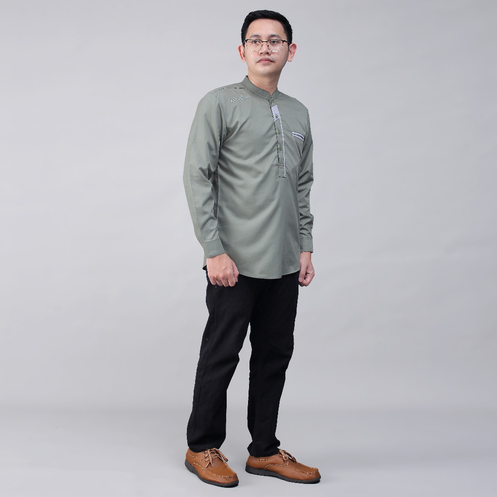 Promo Mega Sale 4.4 // Kemeja Koko Pria Elrumi Lengan Panjang Motif Abizaar Warna Hijau Sage