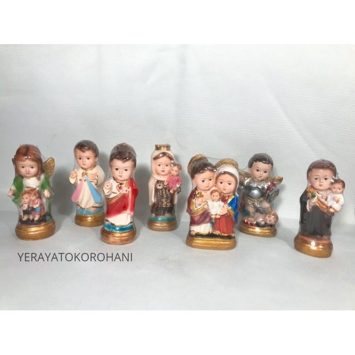 Min Aneka Patung Pajangan Kecil - Patung Kudus Kecil / Mini - Patung Yesus