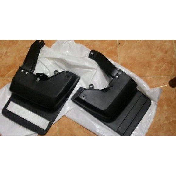 Over Fender Kijang Grand/Super