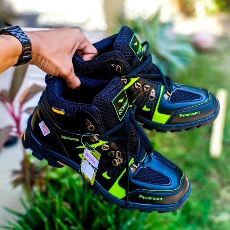 SEPATU BECKHAM PARAMOUNT// SEPATU GUNUNG//SEPATU HIKING 100 ORI COD