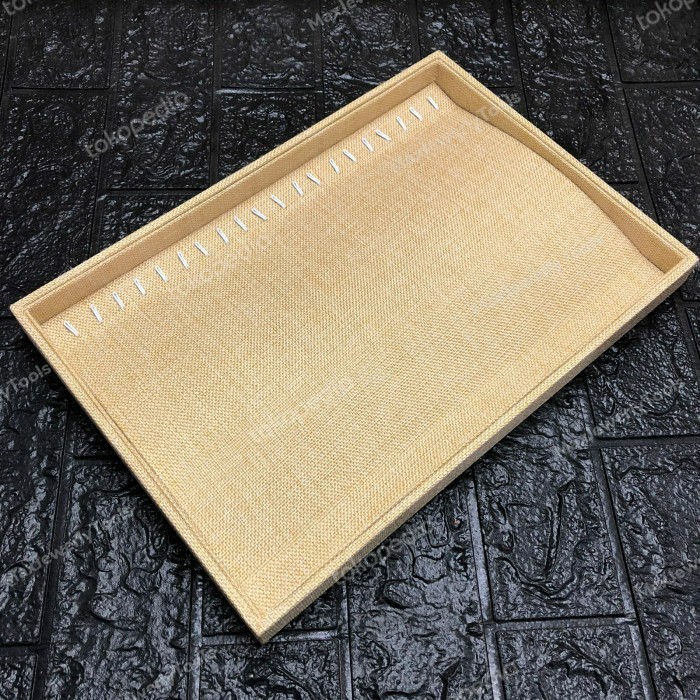 Ready Tempat Kalung Display Toko Emas/Tempat Kalung Bahan Canvas Kualitas