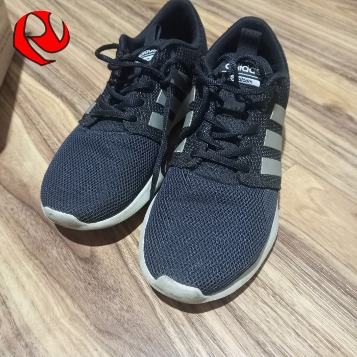 SEPATU SNEAKERS ADIDAS ORIGINAL CLOUDFOAM