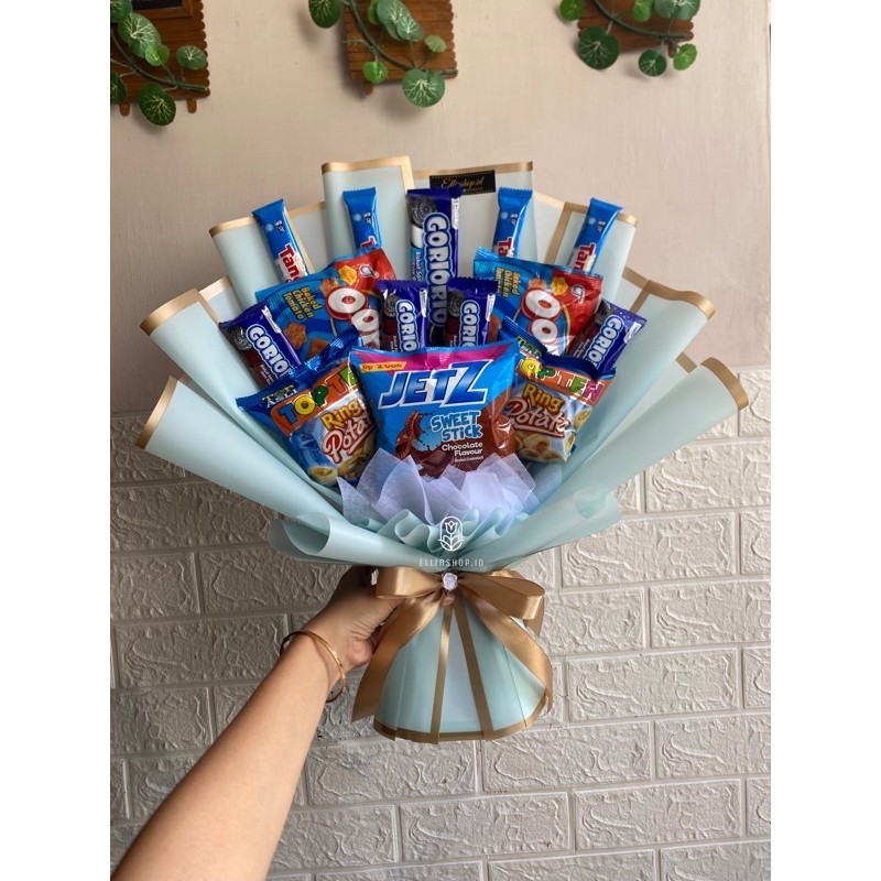 

Buket Snack M (1 warna)| READY STOCK (free kartu ucapan)
