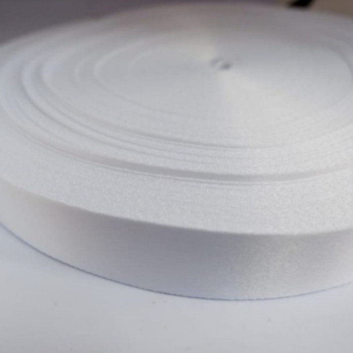 

Tali Tissue 2Cm / Pita Tissue Lanyard 2Cm / Roll