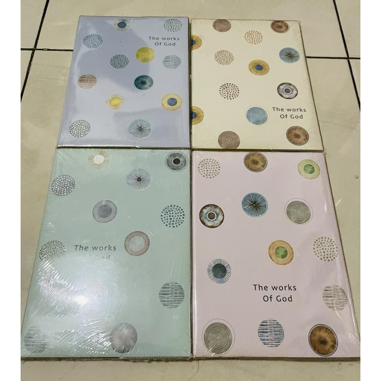 

buku sampul motif the works of god 14,5 x 20,8 satuan