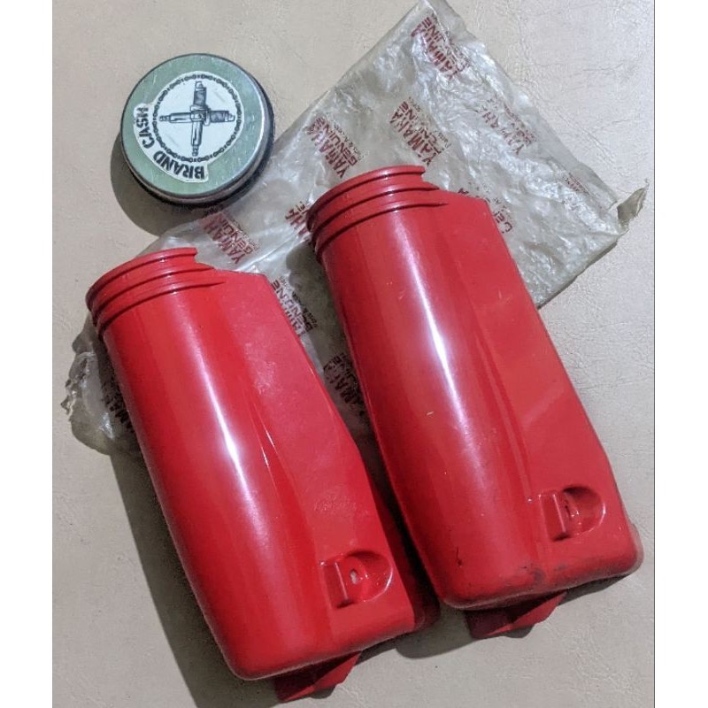 cover shock depan Yamaha Alfa original NOS sebelah kiri