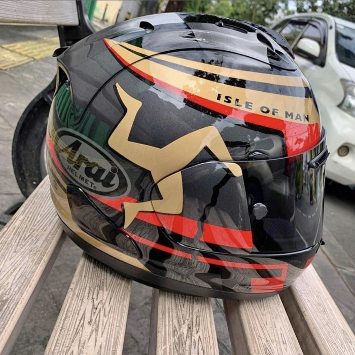 HELM ARAI RX7X BEKAS