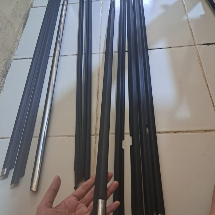 Pelipit/Karet Pelipit/List Pelipit Kaca All New Corolla Thn1996-2000 Ori