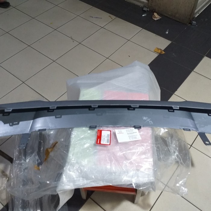 Garnish Bawah Bumper Depan Honda Crv Turbo Original
