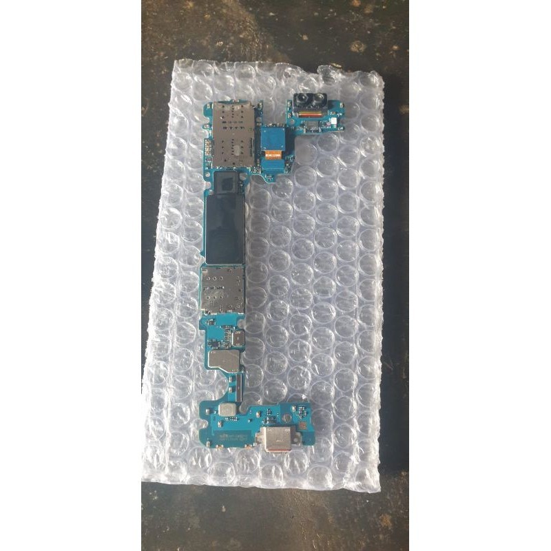 Mesin Samsung Galaxy A8 2018 Normal