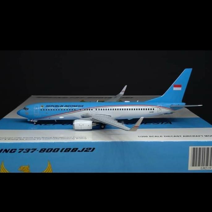 Diecast Pesawat Kepresidenan RI 1 (BBJ2) 1/200 By JC -Wings:
