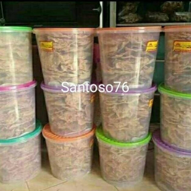 

Peyek kacang, peyek teri, peyek rebon , peyek kacang ijo, peyek kacang pedes