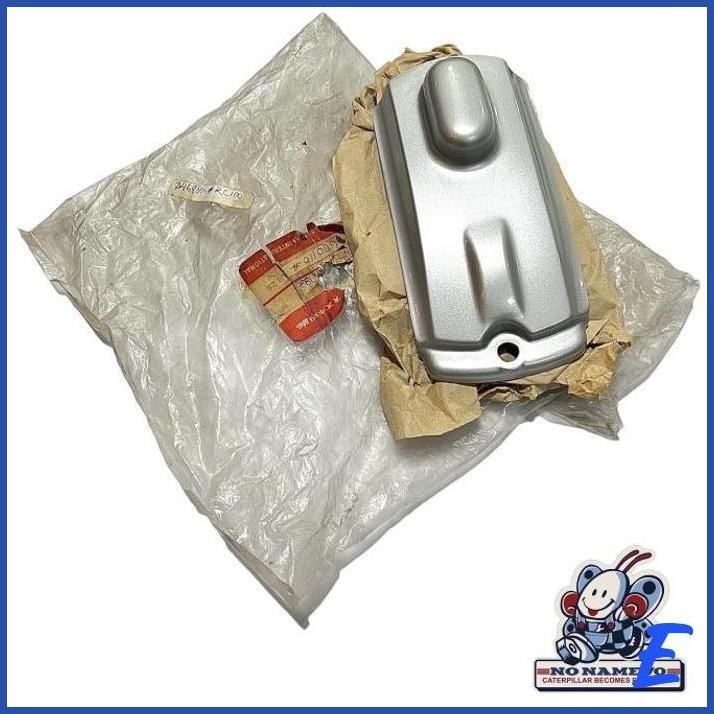 | NN | COVER TUTUP KETENGKAS SETELAN RANTAI TENGAH SUZUKI RC80 RC100 ORIGINAL