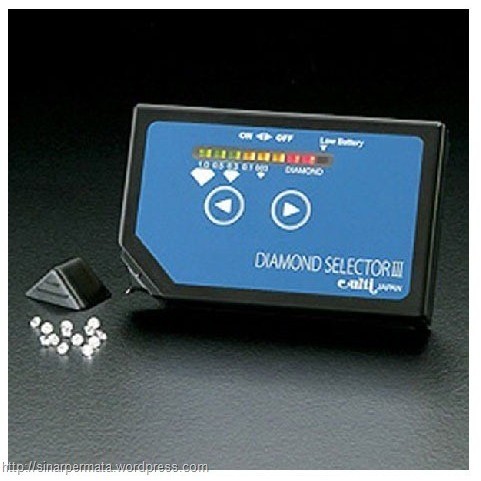 

Diamond Selector Iii + Loupe 60X Zoom With Led - Paket Lengkap Hemat 3