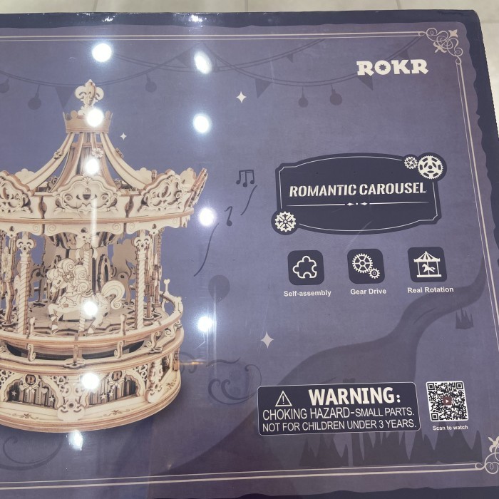 

Rokr Mechanical Music Box Romantic Carousel Brick