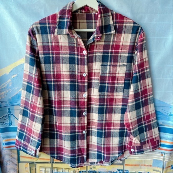 

Tifany Plaid Shirt / Kemeja Kotak-Kotak Import