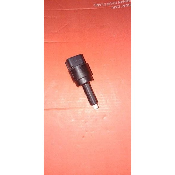 PART MOBIL SWITCH STOP LAMP ATAU SWITCH REM TOYOTA GRAND AVANZA