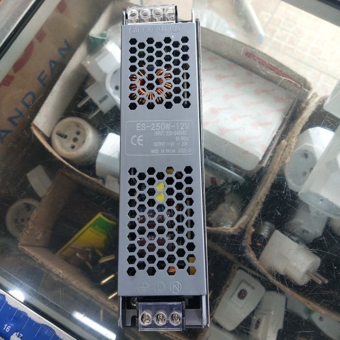 POWER SUPPLY 12V 20A/TRAVO 12V 20A/ TRAVO 20A 12V SLIM