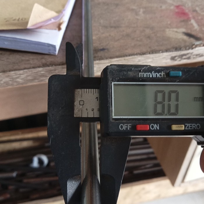 pipa besi welded od 8mm tebal 1mm panjang 6 meter