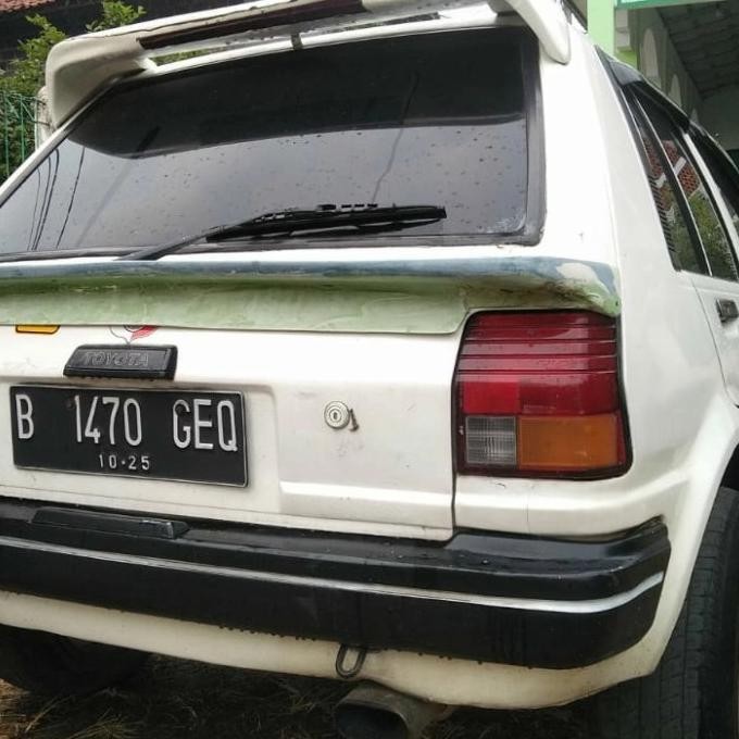 Spoiler Pinggang Starlet Kotak / Mid Spoiler