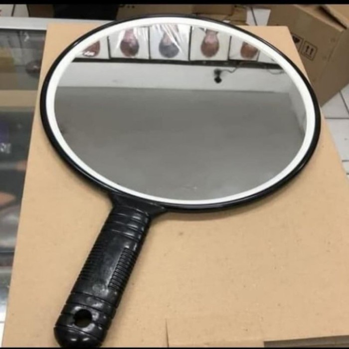 KACA SALON BULAT / KACA BELAKANG SALON