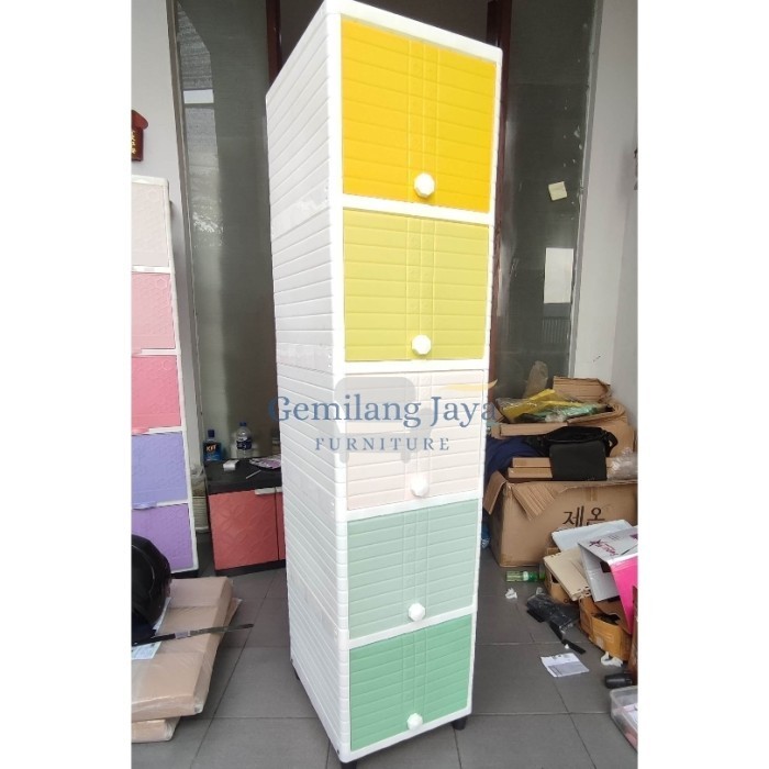 

Club Flip Lemari Kabinet Susun 5