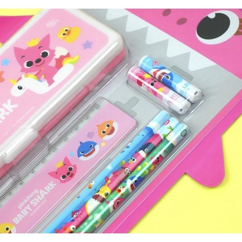 

Hot Sale Pinkfong Baby Shark Stationery Set (Pencil Case, Ruler, Pencils, Pencil Topper)/ Alat Tulis Gratis Ongkir