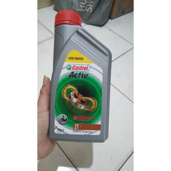 Oli Mesin Motor Castrol 2 Tak Lowsmoke 700 Ml - Oli Motor 2 Tak Suzuki