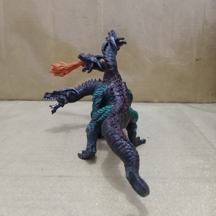 TOP figure resin naga kepala tiga three headed dragon cerberus chimera