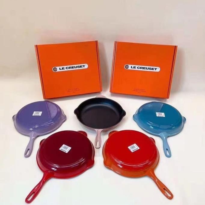 Le Creuset Enameled Cast Iron Skillet 26 Cm Wajan Cast Iron