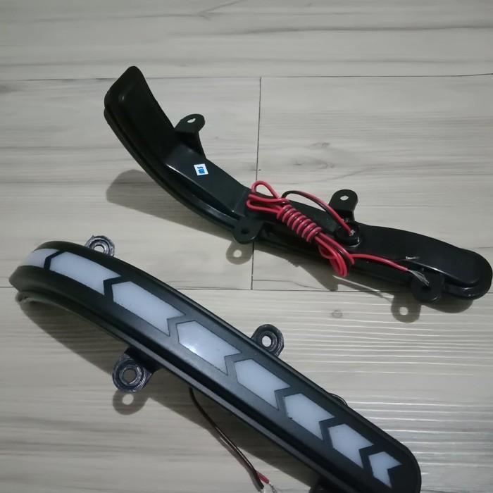 Lampu Sein Spion Mobil All New Avanza With Running Led