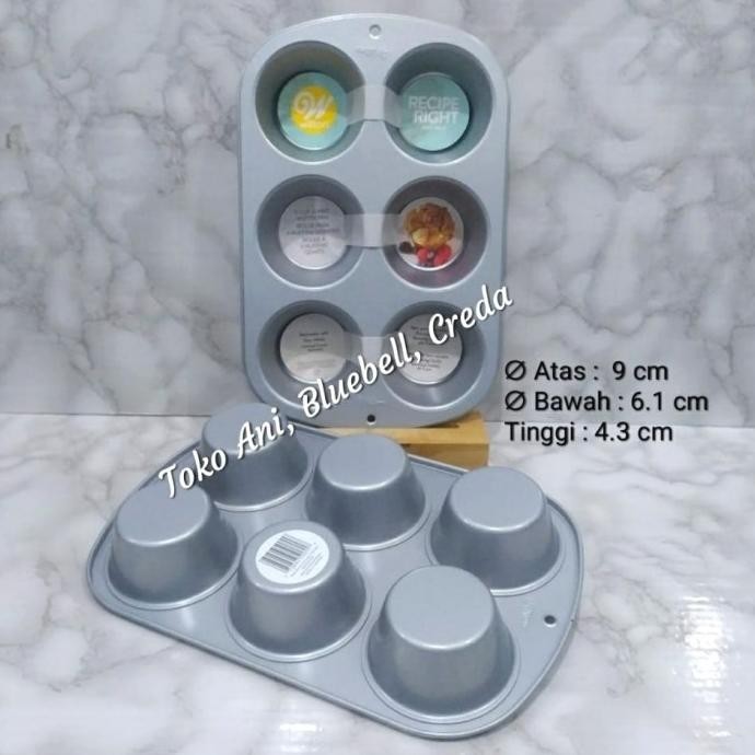 Wilton Jumbo Muffin Pan 6 Cup Recipe Right