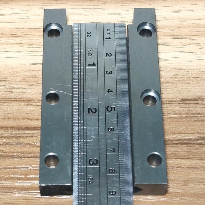 

Terlaris M-048 M-049 R.H.Guide Dan L.H.Guide Mesin Potong KM SALE