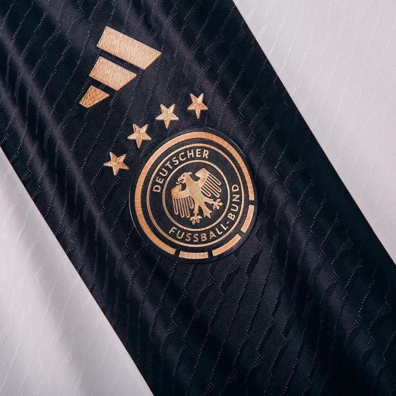 KLO JERSEY JERMAN HOME PIALA DUNIA 2022 BAJU BOLA PIALA DUNIA JERSEY JERMAN HOME 2022 TERLARIS
