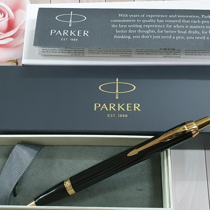 

Parker IM Black Gold Trim Ballpoint Pen