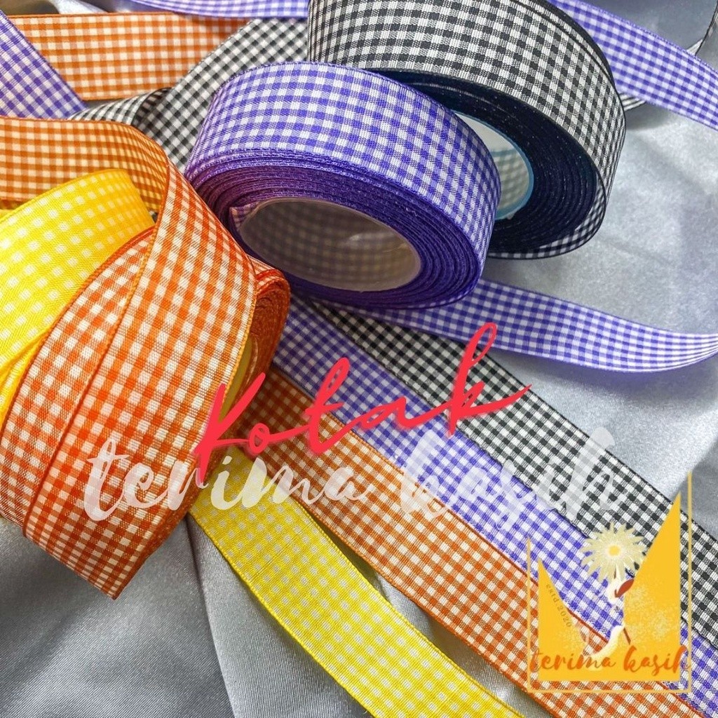 

PITA KAIN MOTIF KOTAK 1 INCH ROLL 丝带