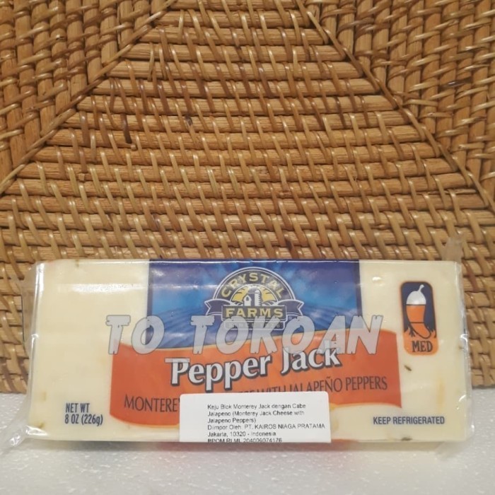 

Crystal Farms Monterey Ja Cheese With Jalao Pepper Keju 226 Gr