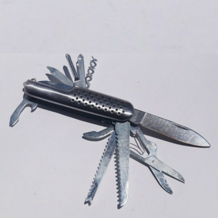 D3Q Pisau Lipat Multifungsi C2D