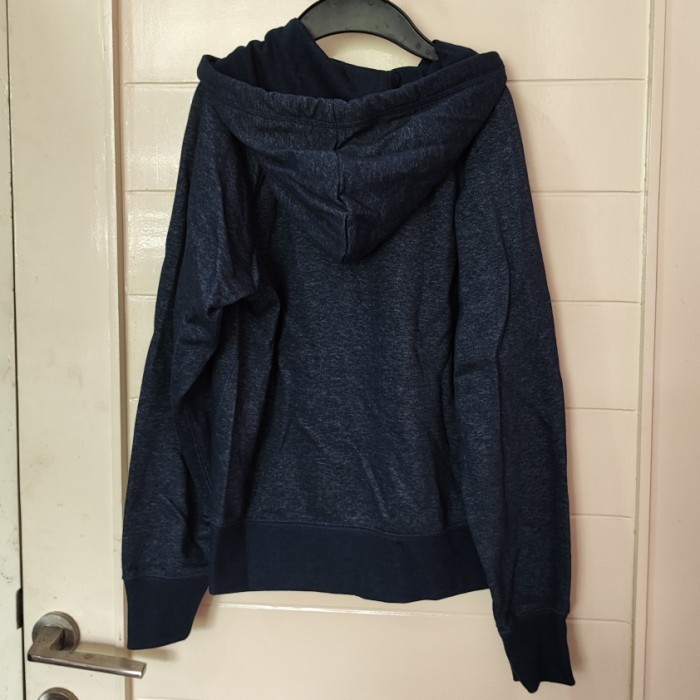 jaket outer sweater wanita Uniqlo original branded K02