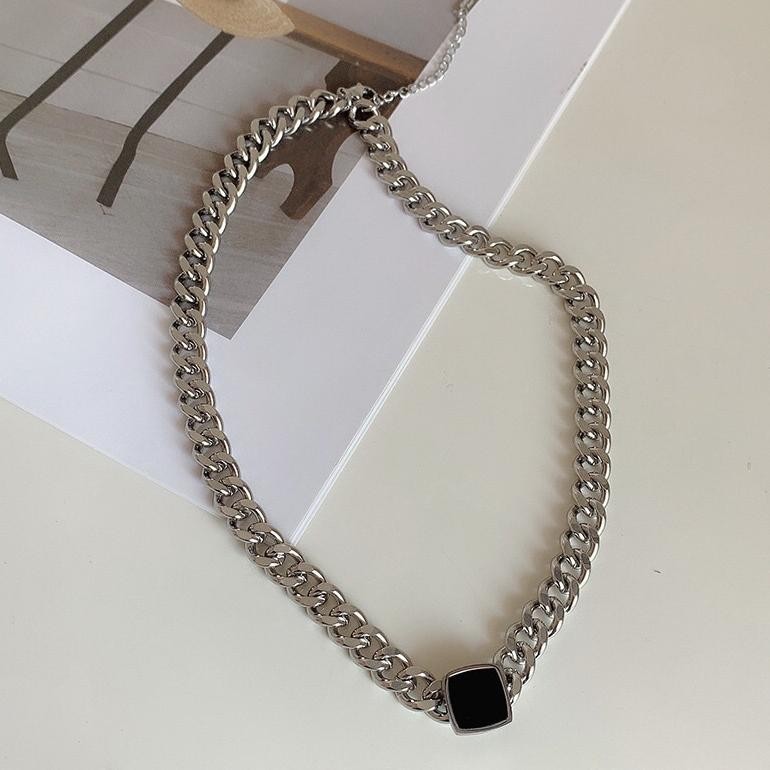 Kalung Titanium Silver Black Square Mirip Emas Putih Sisik Naga Premium 575