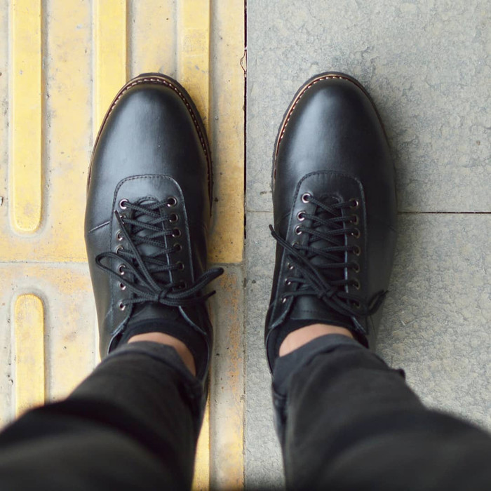 Sepatu Formal Kulit Asli Cibaduyut