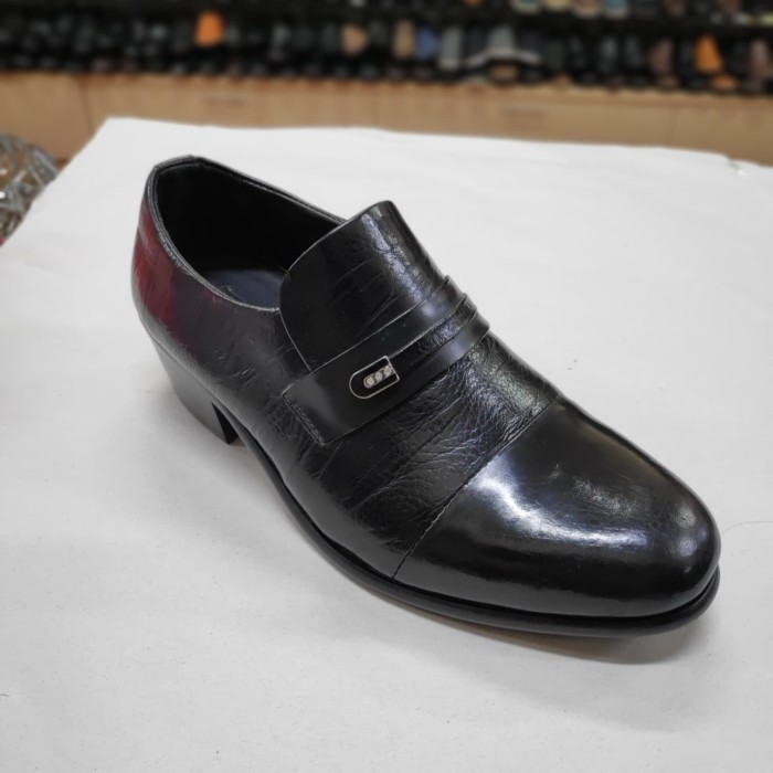 Sepatu Pantofel Pria Hak 5Cm