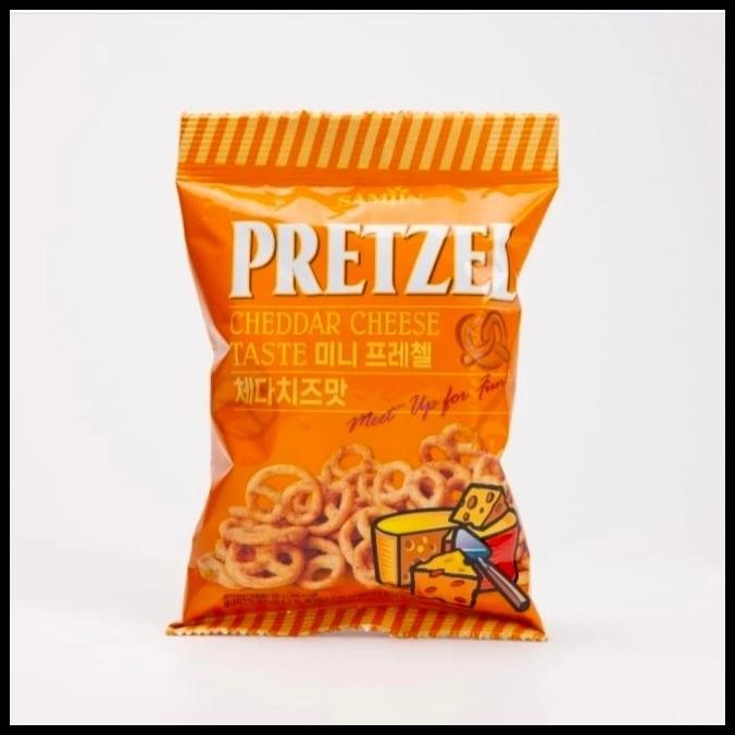 

Samjin Pretzel Cheddar Chesee Taste Biskuit Keju Impor Korea Enak 85 G