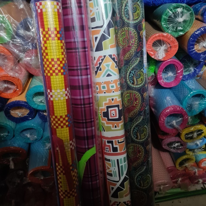Asli Tikar Gulung Plastik / Karpet Lantai Motif / Lipat Murah 120 X