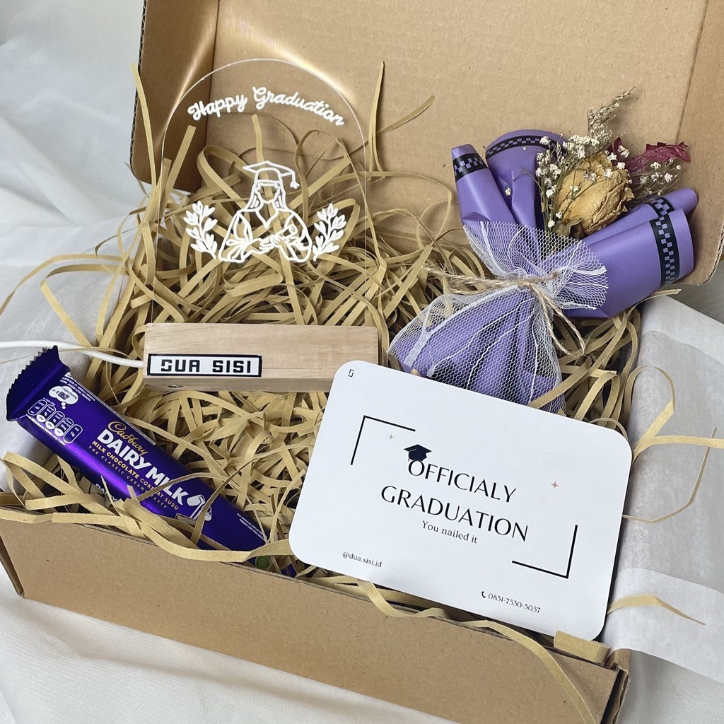 Hampers Graduation Cewek & Cowok - Graduation Gift Hampers - Hadiah Kado Sidang Skripsi Wisuda Kelul