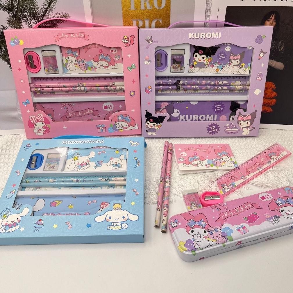 

TC21 Stationery Set 6in1 KOTAK PENSIL Kuromi Paket Belajar Kuromi Alat Tulis Set SANRIO MELODY CINNAMOROLL ATK-STAT-SET01 Murah
