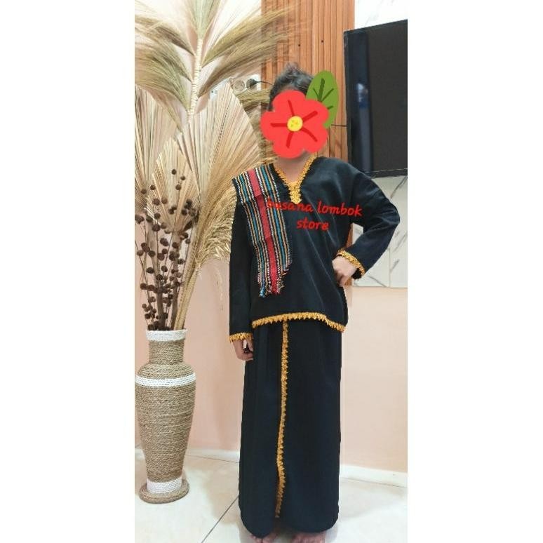 baju lambung anak lengan panjang pakaian adat Lombok NTB renda emas